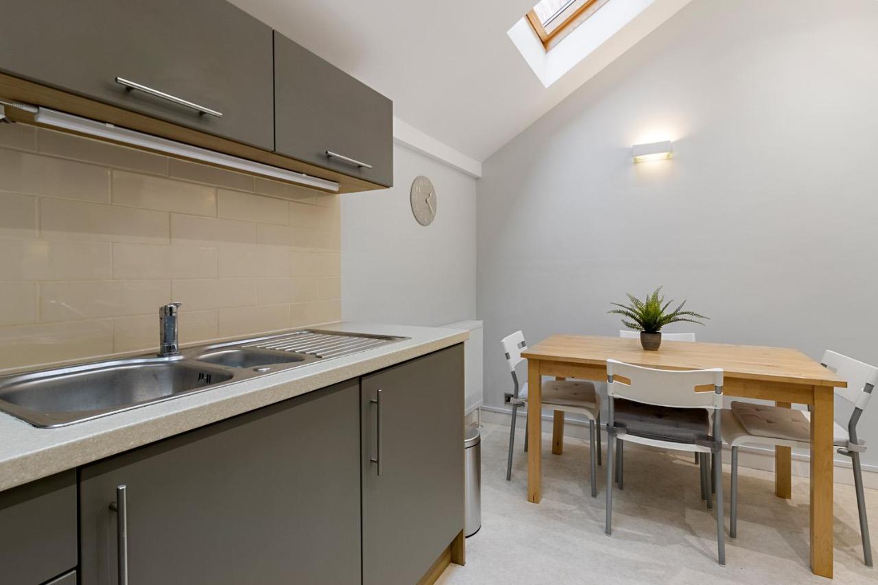 Dillywicks By Staytor Accommodation Ексетър Екстериор снимка